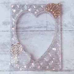 Item thumbnail for item f2153cf6-7ff2-40fe-a05a-5b581e6ba78e