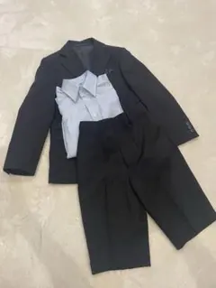 美品★130 男の子 オリバーハウス フォーマルスーツ 4点 黒 卒園式 入学式