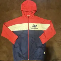 New Balance フード付きジャケット　ウィンドブレーカー