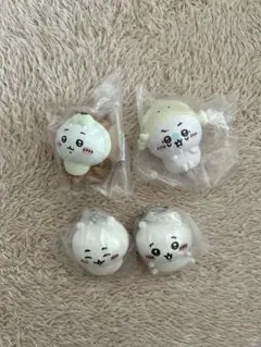 ちいかわ　水族館　バスボール　キーホルダー　指人形