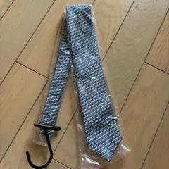 美品 エルメネジルドゼニア ネクタイ レジメンタル柄 シルク - メルカリ