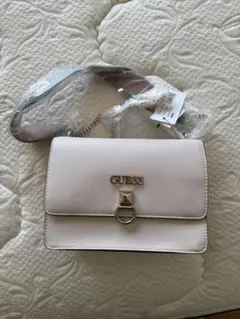 [ゲス] GUESS ピンク ショルダーバッグ