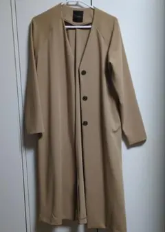 URBAN RESEARCH ROSSO ノーカラーコート ベージュ 36のサムネイル