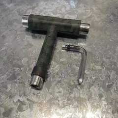 Item thumbnail for item 3ab70088-93a1-4290-b799-e832e5878e92