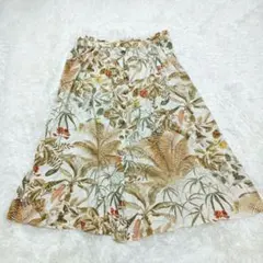 H＆М　リゾート　木花柄ロングスカート　麻ブレンド　ボタニカル　ボタン付き　Мのサムネイル