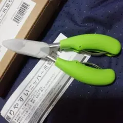 ニッパー爪きり　握りやすいニッパー爪きりのサムネイル