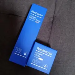 RealBarrier エクストリーム エッセンス トナー & クリーム セットのサムネイル