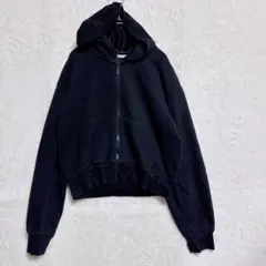 ジーユー　黒 ジップアップパーカー　M