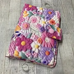 マルチカードケース（お薬手帳・保険証・通帳等）お花の刺繍柄