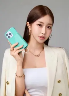 ボナベチュラiPhoneケース　鈴木亜美さん 大野詩織さんと鈴木亜美さんがBONAVENTURAとコラボiPhoneケース｜Yahoo