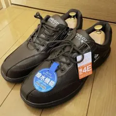 幅広 スニーカー