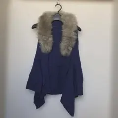 取り外しファー付き毛100%ジレ
