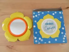 ナショナル　レトロ可愛い　コンセントタップ　花柄　オレンジ色　ランプ点灯 貴重 ナショナル 昭和レトロ可愛い コンセントタップ 花柄 オレンジ