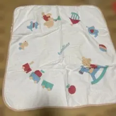 familiar フード付きベビーバスタオル