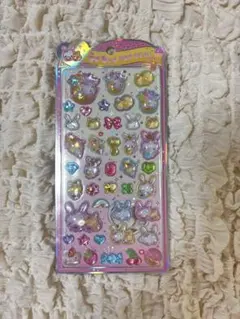 うるちゅるシール　フワフワらびちゃん