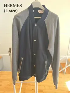 HERMES スタンドカラーブルゾン レザーパイピング L相当 ブラック系 HERMES スタンドカラーブルゾン レザーパイピング L相当 ダーク