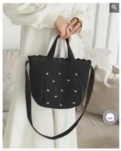 hichan×Donoban　コラボ　スカラップティ　トートバッグ　黒のサムネイル