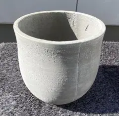 限定取引☆GREENPOT エルム 8号鉢用 ベージュ 底穴あり コンクリート製 