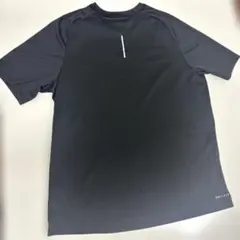 NIKE DRY-FIT Tシャツのサムネイル