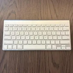 Apple ワイヤレスキーボード A1314