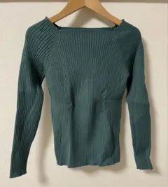 グレイル　スクエアネックリブニットトップス　グリーン Sサイズ