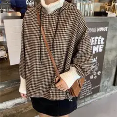 【送料無料・匿名配送】千鳥柄　 ハイネックレイヤードパーカー