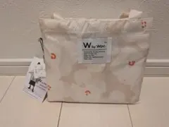 W by Wpc. レインポンチョ 花柄 ベージュのサムネイル