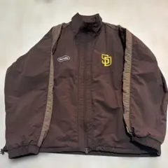 perushu x PADRESロゴ ナイロンジャケット ブラウン