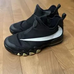 ナイキ ビッグ スウォッシュ スニーカー