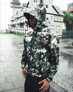 SIMMSシムス カスケットkatafront hoody - メルカリ