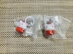 サンリオ　いちごめじるしアクセサリー（キティ）　× 2個