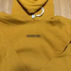 THE NORTH FACE イエローパーカー