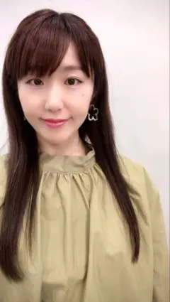 Pao de lo パオデロ 前後2WAY タイプライターギャザーブラウスのサムネイル
