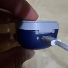 audio-technica　ATH-SQ1TW ワイヤレスイヤホン　充電ケース