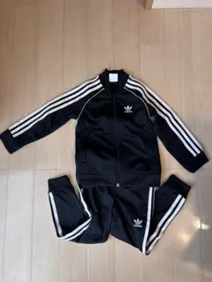 adidas 黒 ジャージ 3本ライン　110