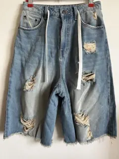 ダメージ加工ハーフパンツ