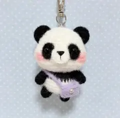 可愛い　パンダ　あみぐるみ　ハンドメイド　プレゼント　キーホルダー　かぎ編み