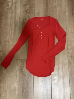 GapBody レッド長袖Tシャツ XS/TP