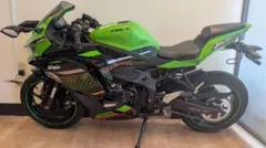 Ninja ZX-25R SE新古車のサムネイル