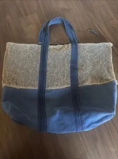 Item thumbnail for item 33701cec-0904-420c-a445-6ca985c501cd