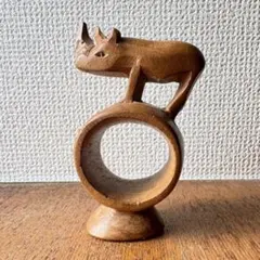 ケニア製 木彫り ナプキンリング 4個セット サファリ動物 ハンドカーブ