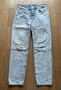 H&Mライトブルーダメージデニムパンツ