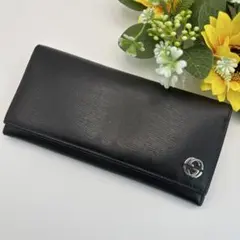 グッチ エンボスレザー長財布 インターロッキングGG 黒 シルバー金具 フラップのサムネイル