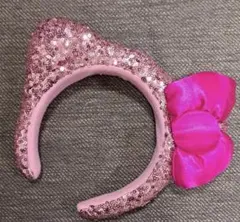 ◼️USJ　サンリオ　ハローキティ　カチューシャ　スパンコール　ピンク