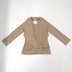 新品タグつき　CINEMA CLUB カーディガン ベージュ レディースのサムネイル