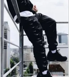 古着 NIKE スウォッシュ ウーブンパンツ黒 L テーパード ゆるダボ