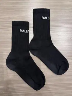 感謝セール】BALENCIAGA ピンク ソックス - メルカリ