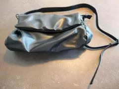 MOQUIP モキップ ディアバレルバッグ ハンドバッグ 本革 黒 グレー 