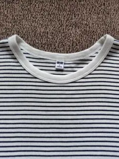 UNIQLO ソフトリブクルーネックT