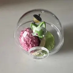 ポケモンドーム型フィギュア ニャオハ